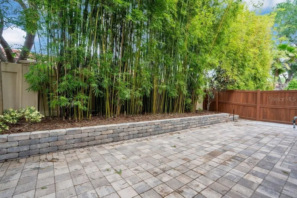 8394 VIA VITTORIA WAY Orlando, FL 32819