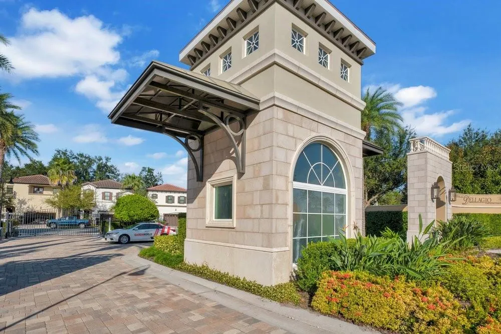 8394 VIA VITTORIA WAY Orlando, FL 32819