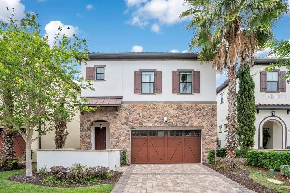 8394 VIA VITTORIA WAY Orlando, FL 32819