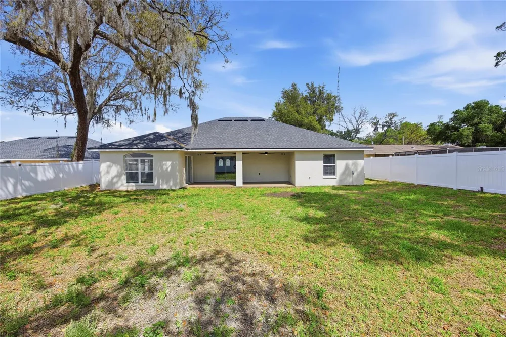 10058 SE 105TH PLACE Belleview, FL 34420