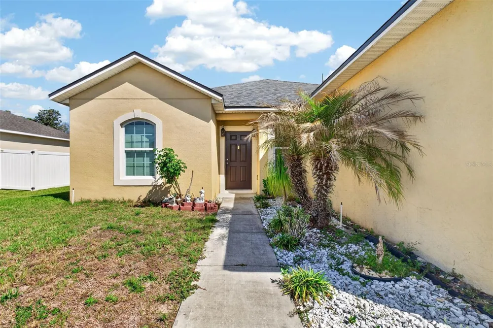 561 LAKE CUMMINGS WAY Lake Alfred, FL 33850