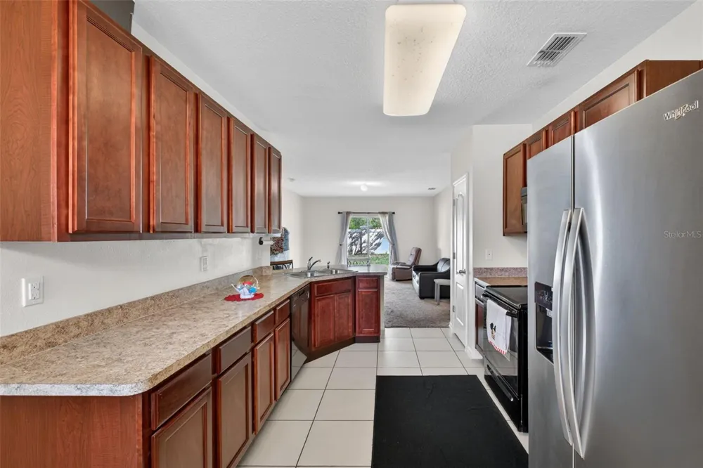 561 LAKE CUMMINGS WAY Lake Alfred, FL 33850