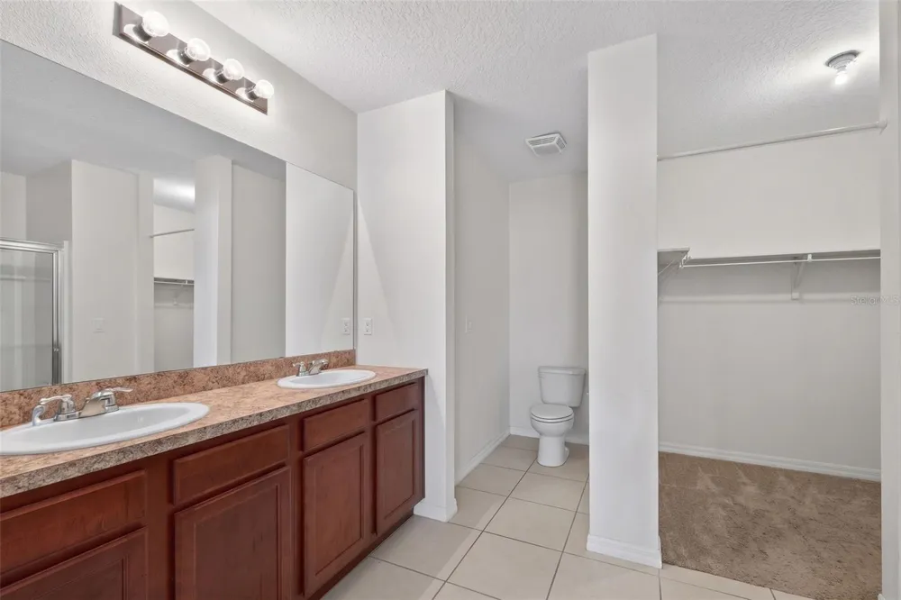 561 LAKE CUMMINGS WAY Lake Alfred, FL 33850