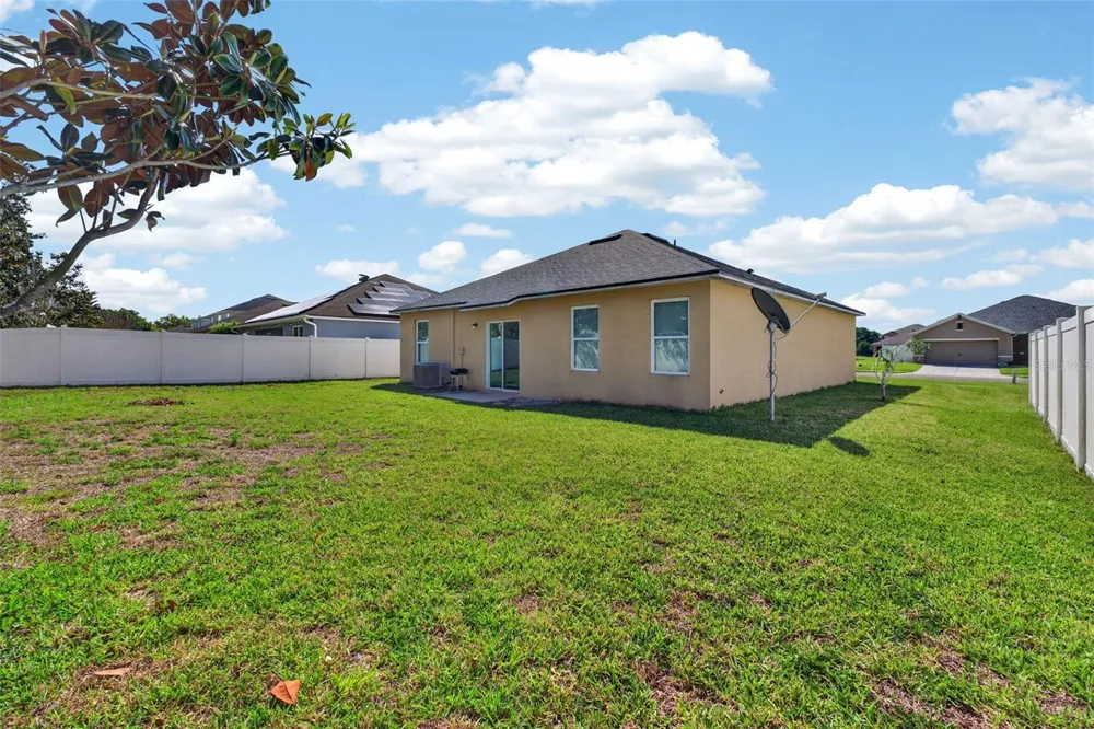 561 LAKE CUMMINGS WAY Lake Alfred, FL 33850