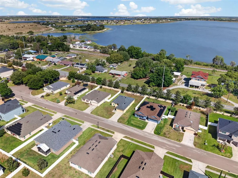561 LAKE CUMMINGS WAY Lake Alfred, FL 33850