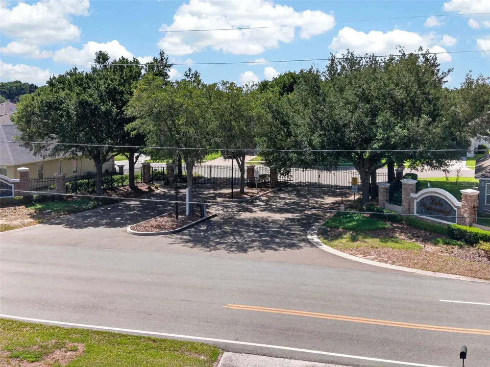 561 LAKE CUMMINGS WAY Lake Alfred, FL 33850