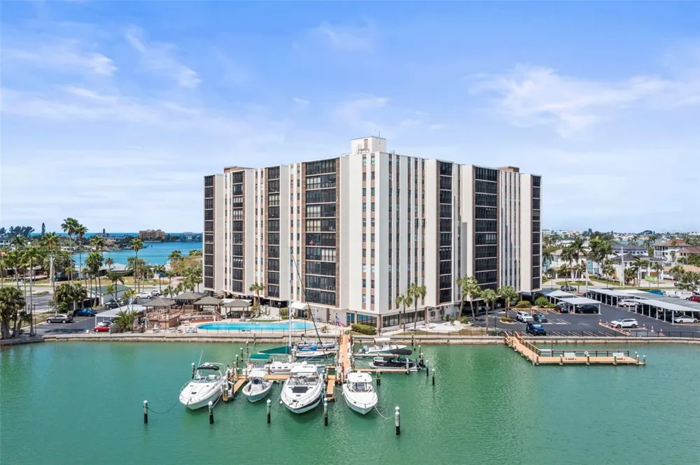10355 PARADISE BOULEVARD #403 Treasure Island, FL 33706
