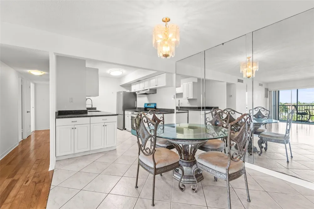 10355 PARADISE BOULEVARD #403 Treasure Island, FL 33706