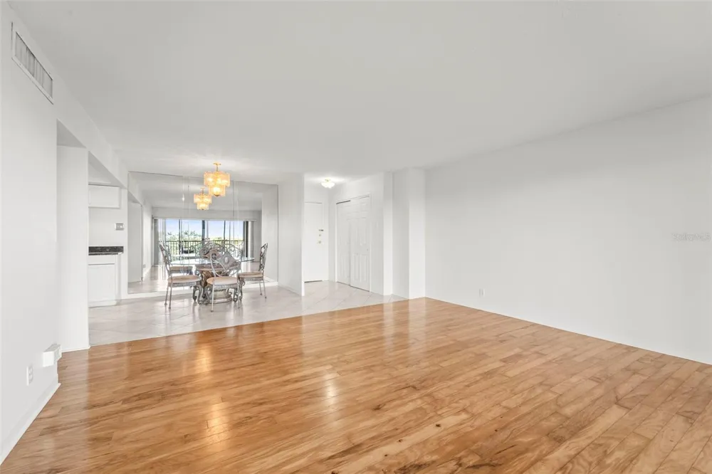 10355 PARADISE BOULEVARD #403 Treasure Island, FL 33706