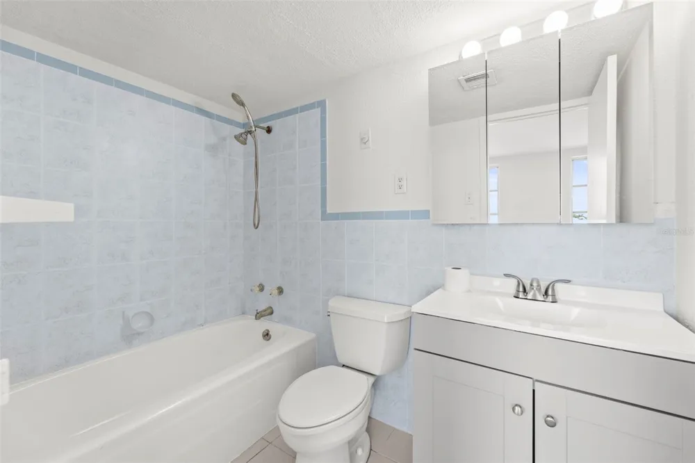 10355 PARADISE BOULEVARD #403 Treasure Island, FL 33706
