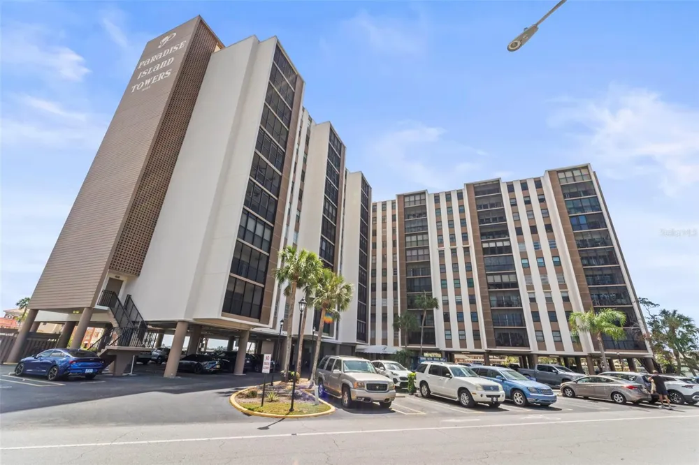 10355 PARADISE BOULEVARD #403 Treasure Island, FL 33706