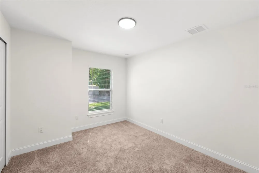 5062 80TH LANE St Petersburg, FL 33709