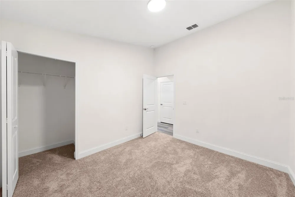 5062 80TH LANE St Petersburg, FL 33709