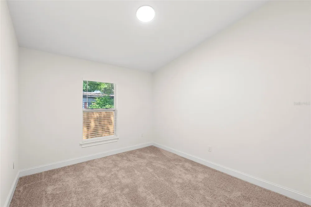 5062 80TH LANE St Petersburg, FL 33709