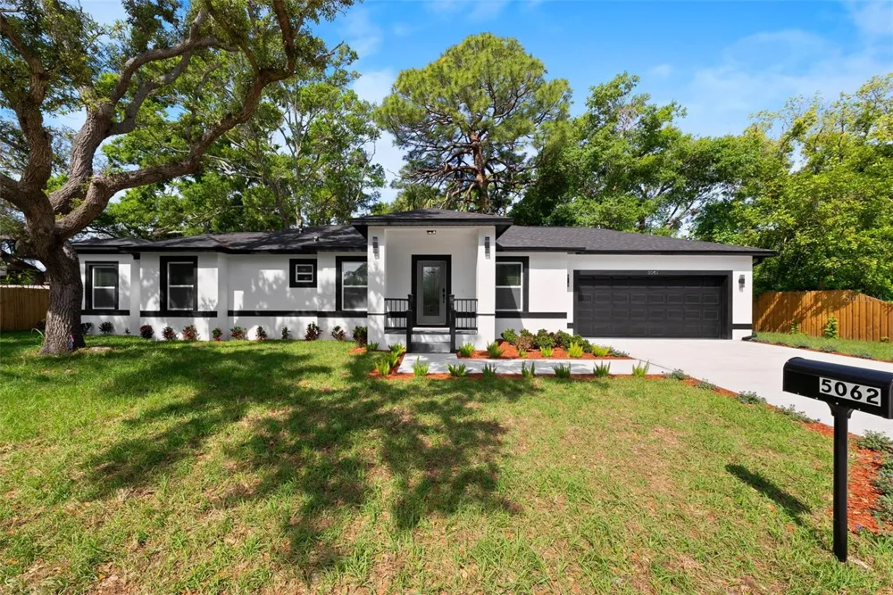 5062 80TH LANE St Petersburg, FL 33709