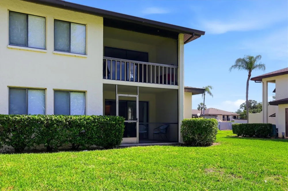 4528 LONGWATER #35 Sarasota, FL 34235