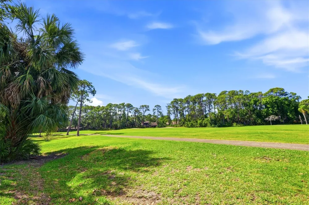4528 LONGWATER #35 Sarasota, FL 34235