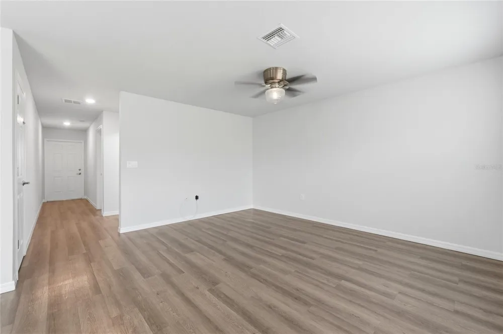 1637 MARBLE STREET Sebring, FL 33870