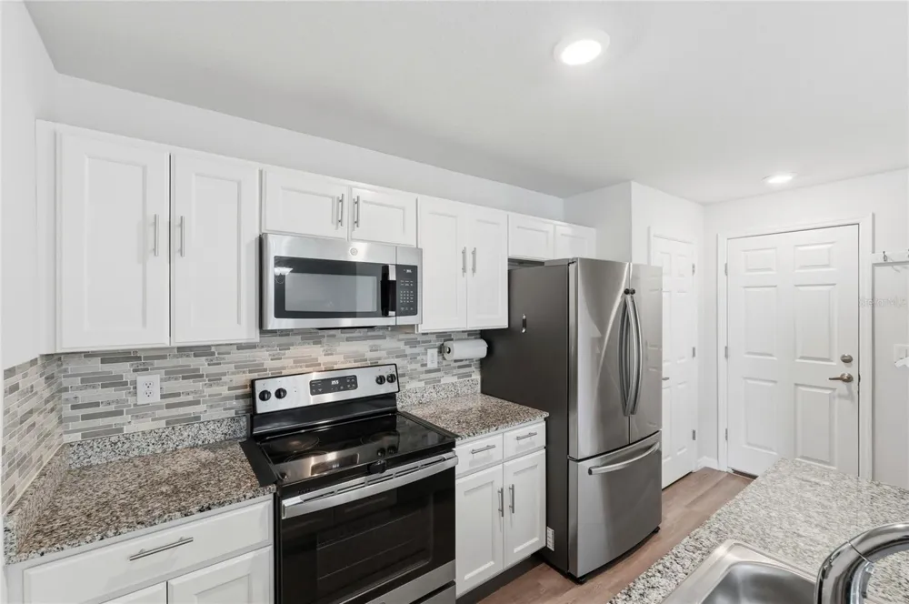 1637 MARBLE STREET Sebring, FL 33870