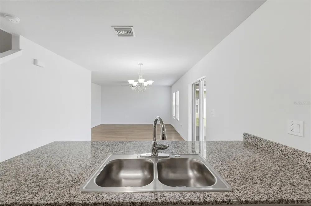 1637 MARBLE STREET Sebring, FL 33870