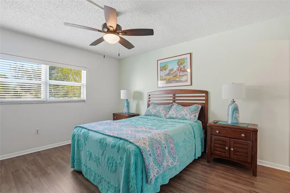 952 VIRGINIA STREET #202 Dunedin, FL 34698