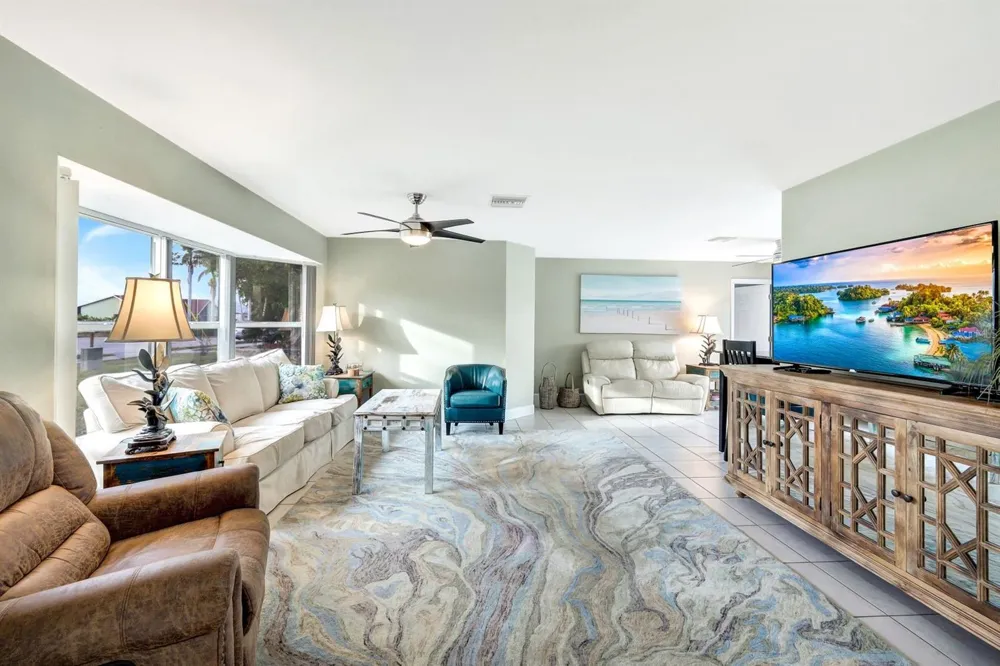 5103 PELICAN BOULEVARD Cape Coral, FL 33914