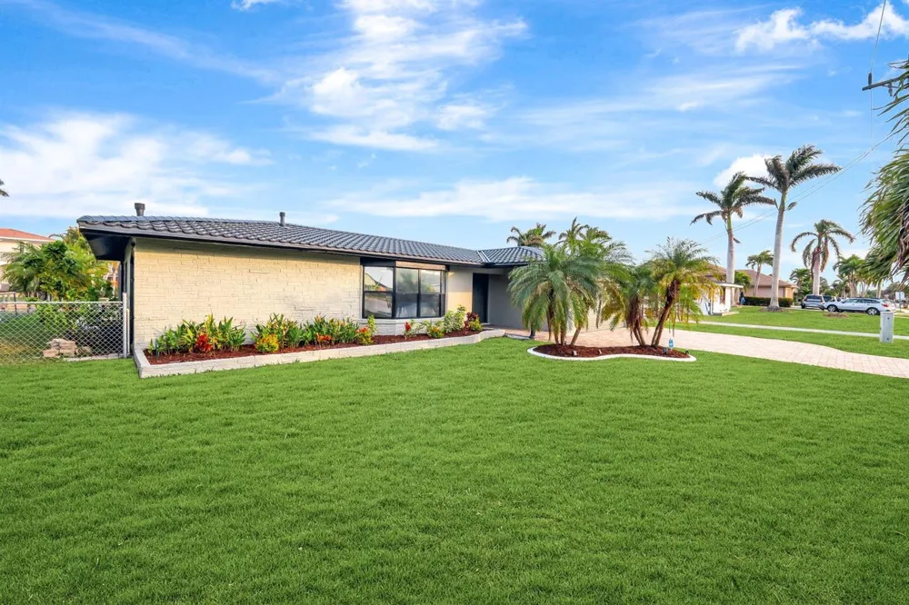 5103 PELICAN BOULEVARD Cape Coral, FL 33914