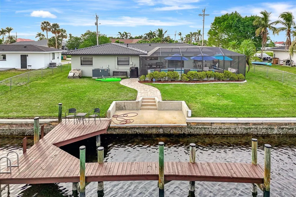 5103 PELICAN BOULEVARD Cape Coral, FL 33914