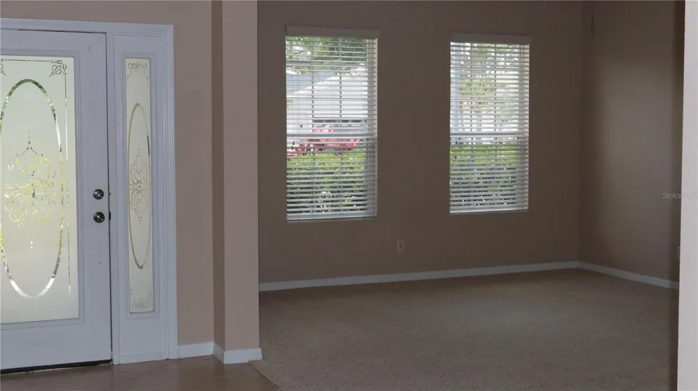 2552 HOBBLEBRUSH DRIVE North Port, FL 34289