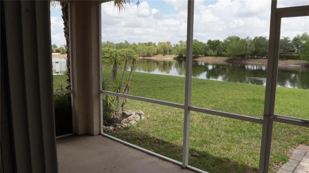 2552 HOBBLEBRUSH DRIVE North Port, FL 34289