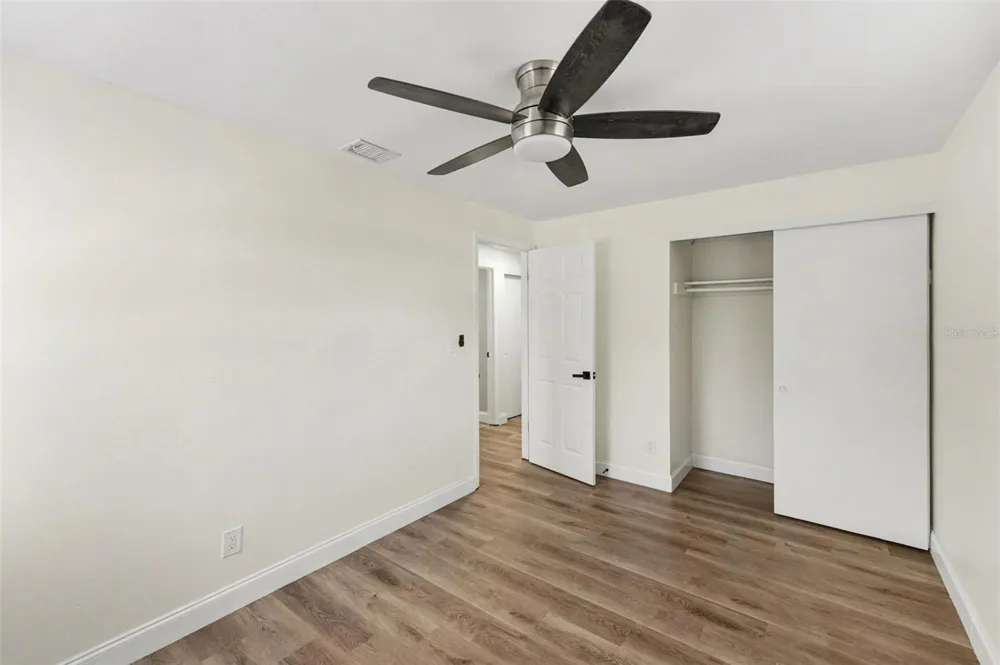 9346 89TH AVE Seminole, FL 33777