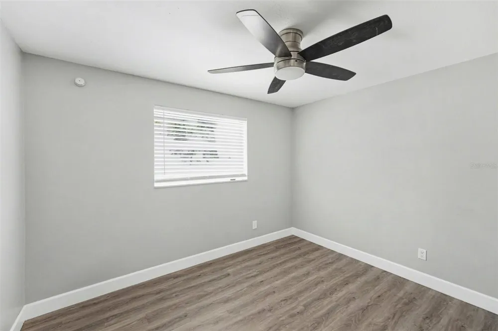 9346 89TH AVE Seminole, FL 33777