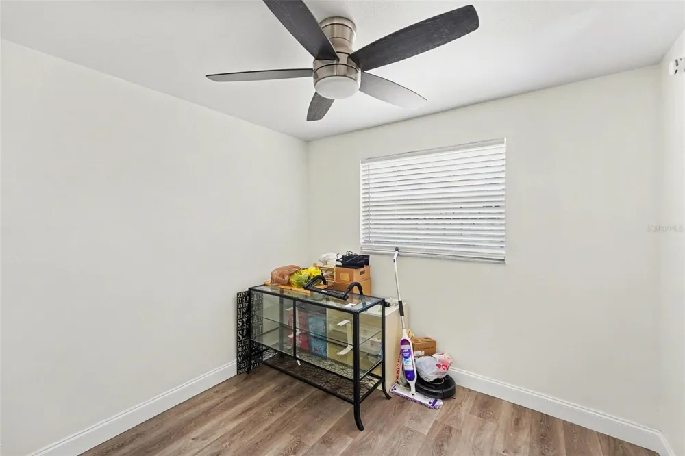 9346 89TH AVE Seminole, FL 33777