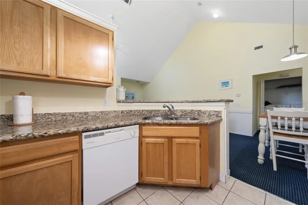 3006 BONFIRE BEACH DRIVE #204 Kissimmee, FL 34746
