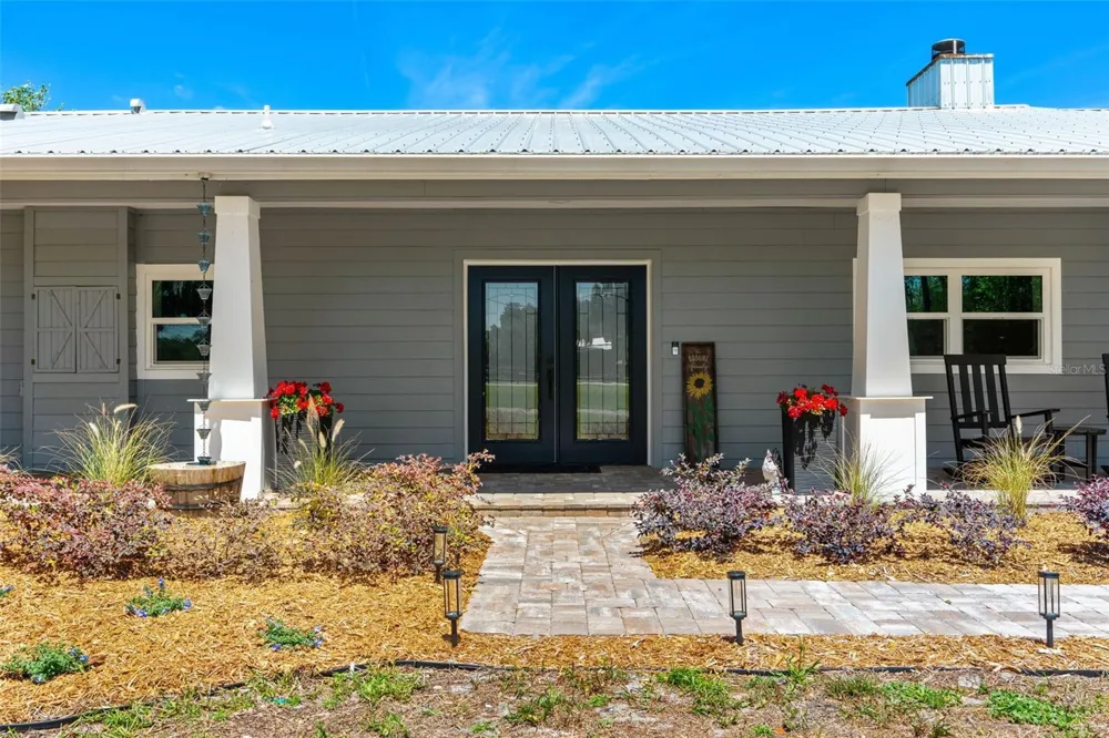 650 OLD MIMS ROAD Geneva, FL 32732