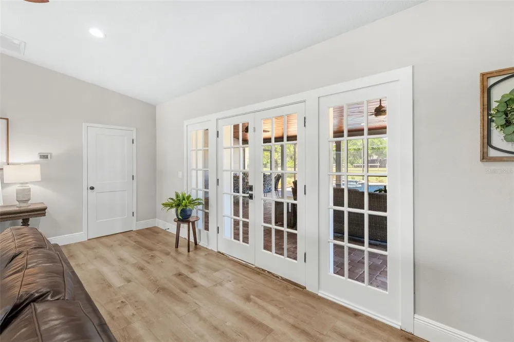 650 OLD MIMS ROAD Geneva, FL 32732