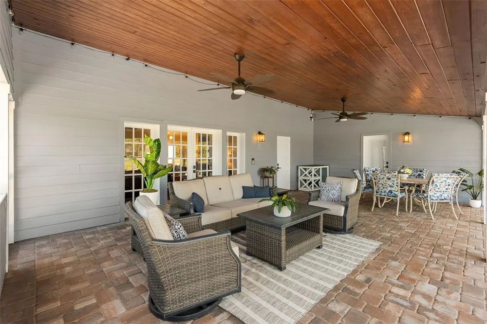 650 OLD MIMS ROAD Geneva, FL 32732