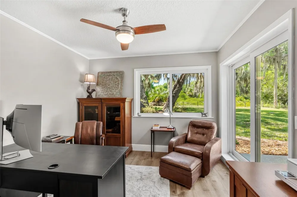 650 OLD MIMS ROAD Geneva, FL 32732