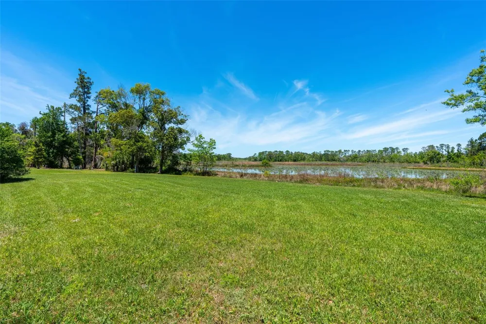 650 OLD MIMS ROAD Geneva, FL 32732