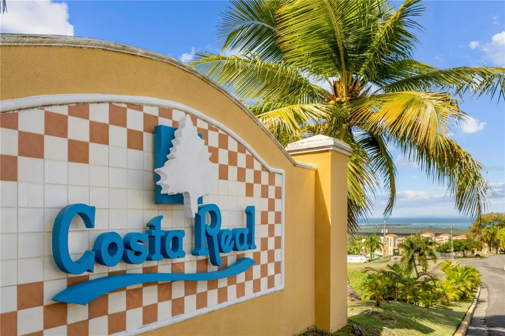 10 I #202 Rio Grande, PR 00745