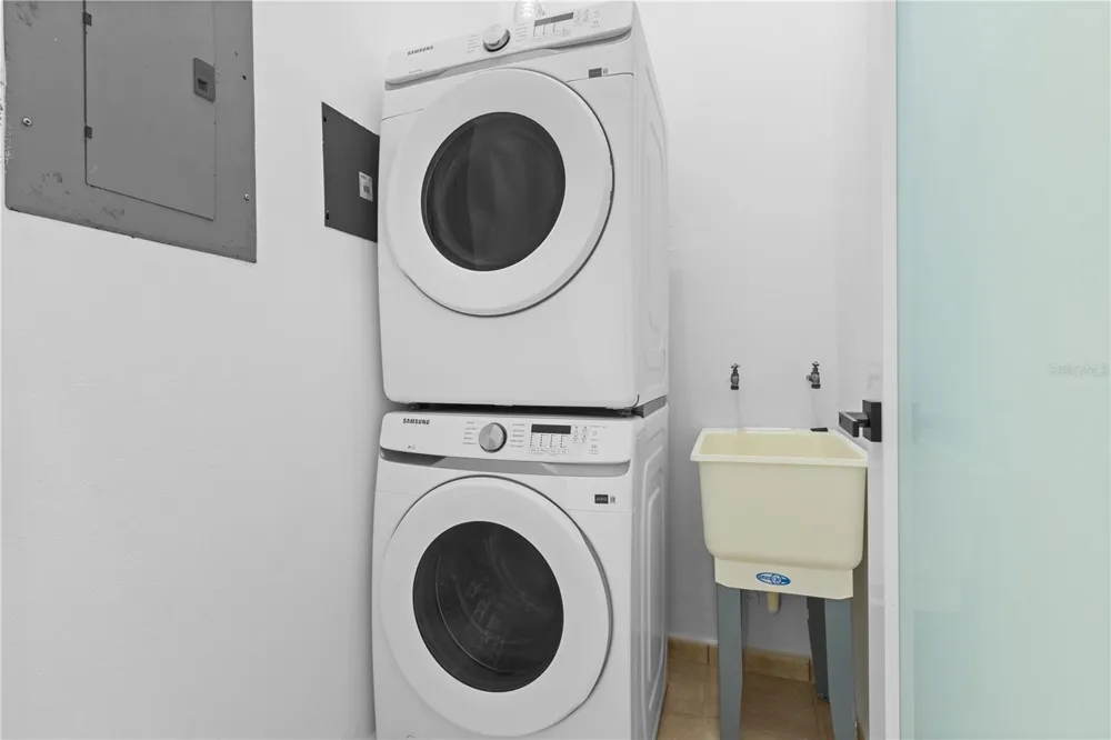 10 I #202 Rio Grande, PR 00745