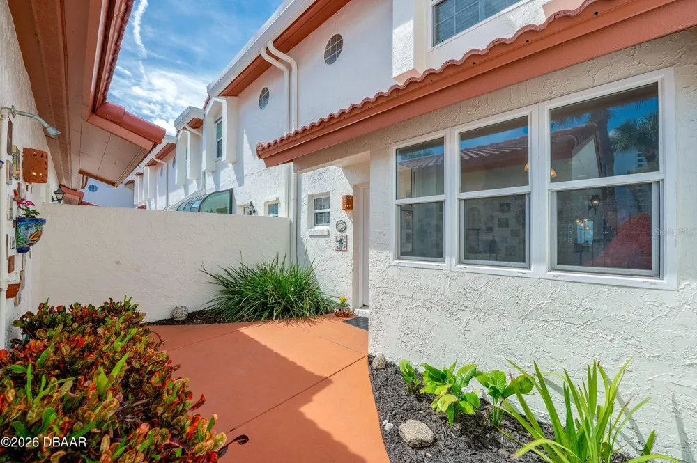 226 FLORIDA SHORES BOULEVARD Daytona Beach, FL 32118