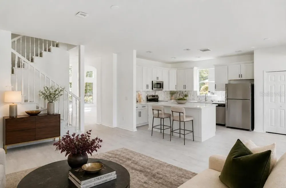 14927 FAVERSHAM CIRCLE Orlando, FL 32826