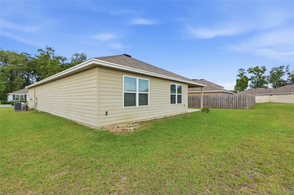 19142 NW 164TH ROAD High Springs, FL 32643