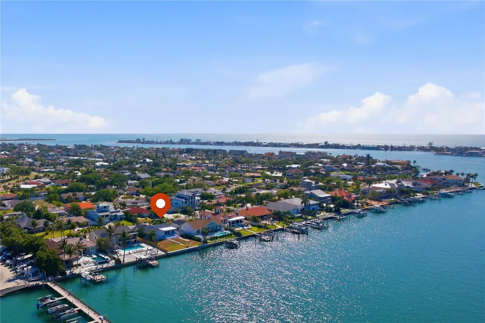 155 1ST STREET W Tierra Verde, FL 33715