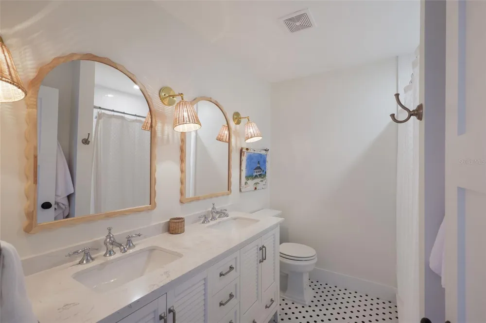 420 GULF BOULEVARD #9 Boca Grande, FL 33921