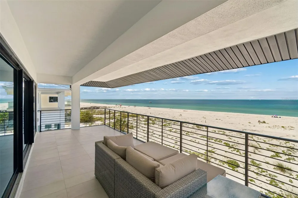 930 ELDORADO AVENUE Clearwater Beach, FL 33767