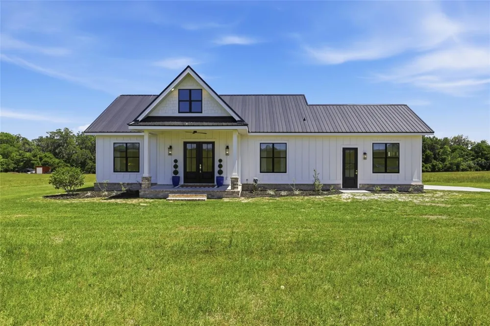 18605 NW COUNTY ROAD 235A Alachua, FL 32615