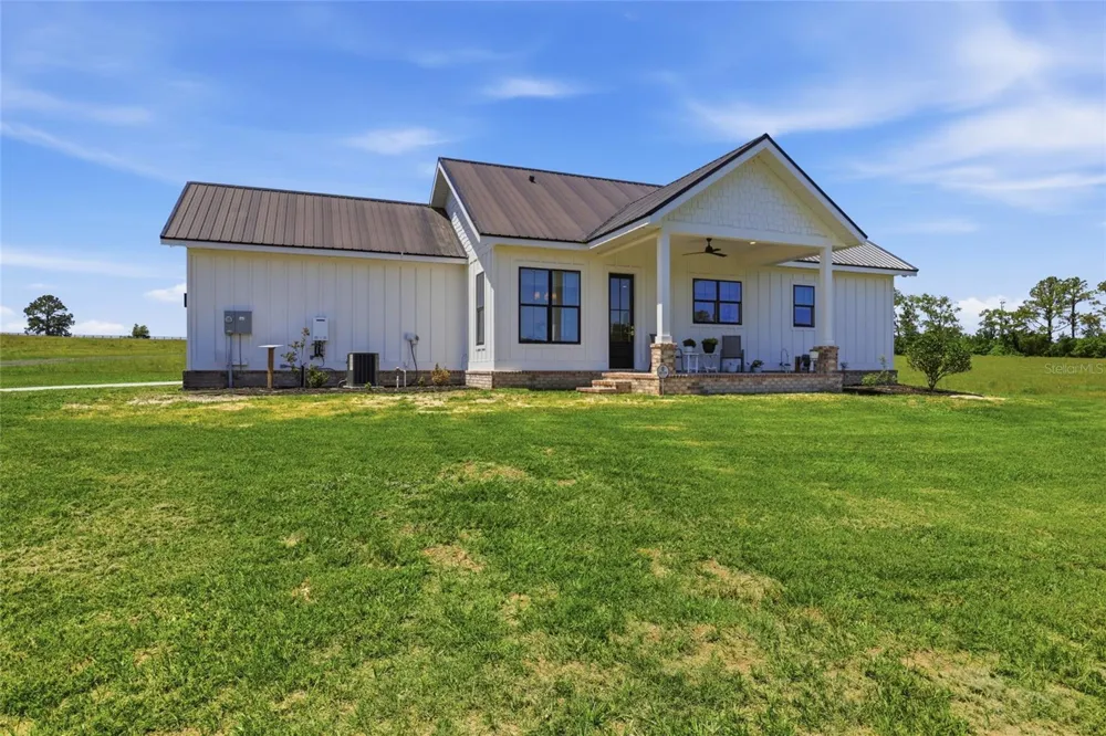 18605 NW COUNTY ROAD 235A Alachua, FL 32615