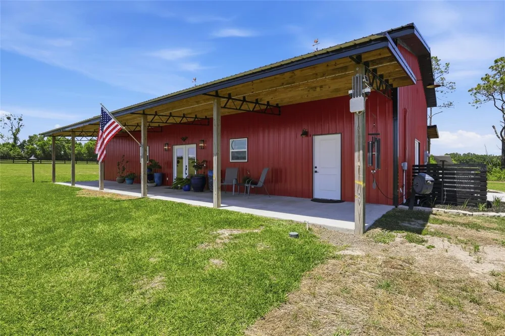 18605 NW COUNTY ROAD 235A Alachua, FL 32615